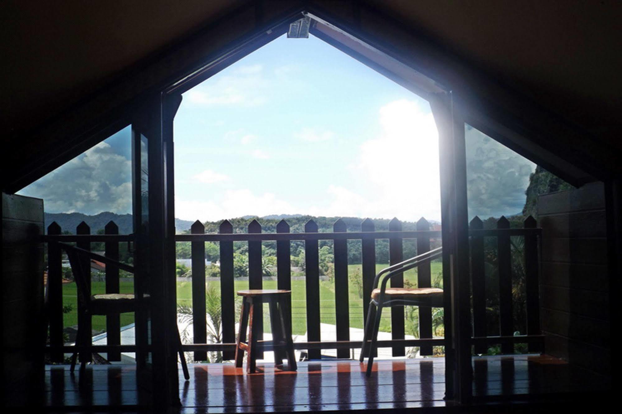 Homestay Chiangrai Chiang Rai Extérieur photo